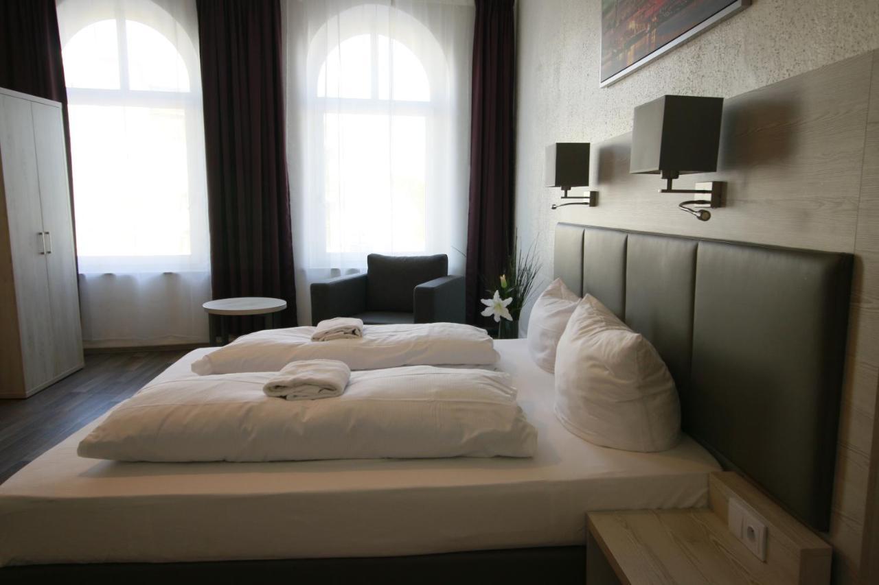 Hotel Bee Fang Hamburg Exterior photo