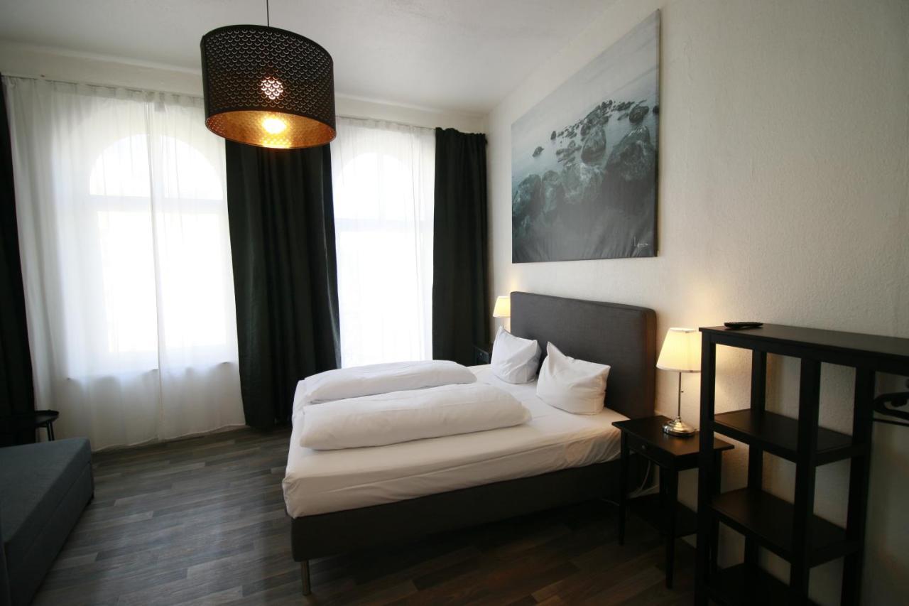 Hotel Bee Fang Hamburg Exterior photo